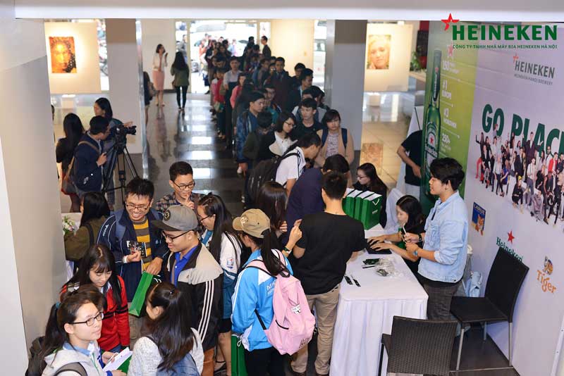 /upload/image/CAREER-SEMINAR-2018-%E2%80%93-GO-PLACES-WITH-HEINEKEN31.jpg